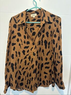 L'AGENCE Tan and Black Leopard Print Silk Button-Down Shirt